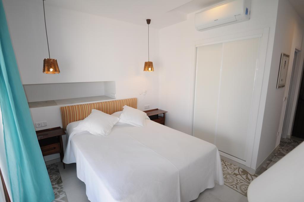 Sant Antoni de Portmany Chalet Torralba - Villa At Hotel Osiris מראה חיצוני תמונה