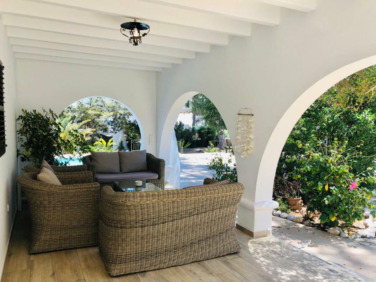 Sant Antoni de Portmany Chalet Torralba - Villa At Hotel Osiris מראה חיצוני תמונה